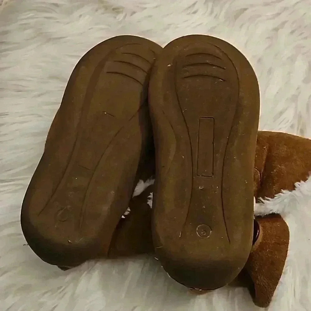 Women's Ankle Boots - Picture 6 of 7